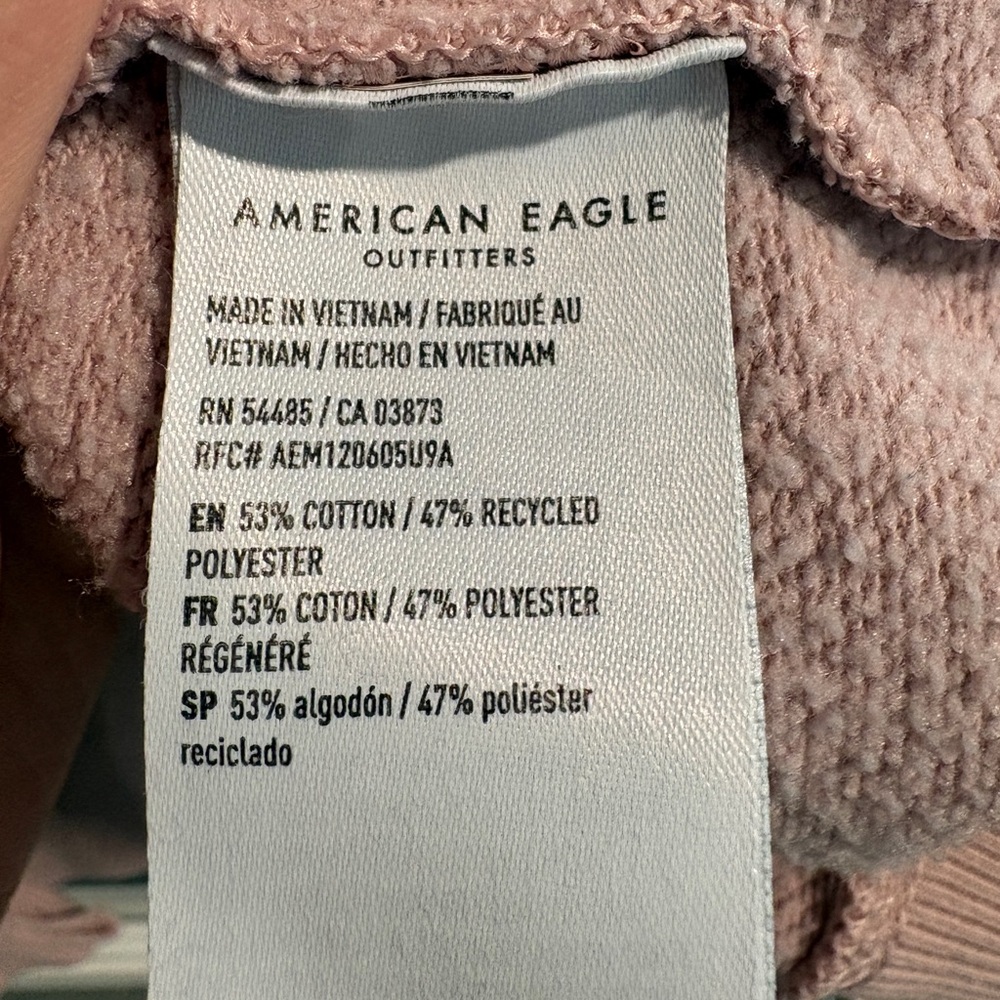 American‎ Eagle Light Pink Oversized Pullover Sweater- Size Small - Picture 4 of 4